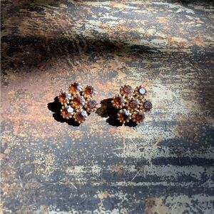 Vintage Amber Colored Clip On Earrings